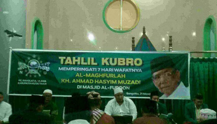 Peringati 7 Hari KH. Hasyim Muzadi, Pengurus Nahdlatul Ulama Kutim Adakan Tahlil Kubro