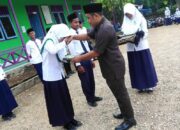 Kepala MTs Mangku Alam Kongbeng Lepas 15 Siswa ke MTQ Tingkat Kabupaten