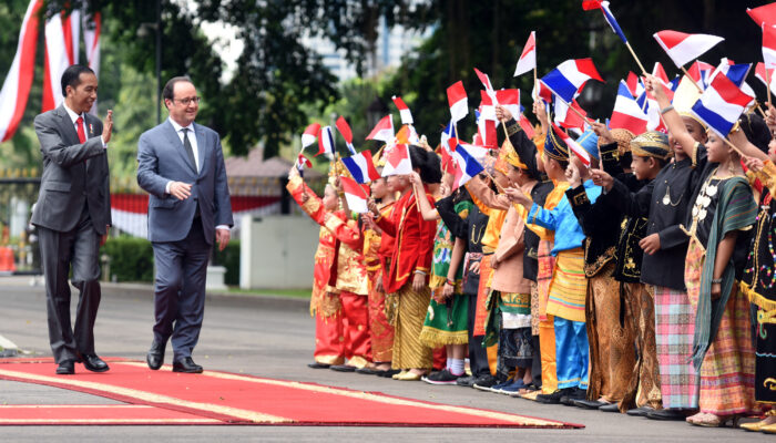 Pasukan Berkuda Kawal Kedatangan Presiden Perancis di Istana Merdeka
