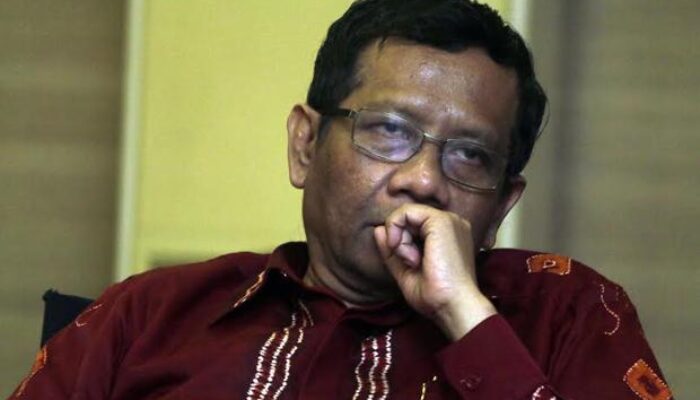 Mahfud MD : KH.Hasyim Muzadi itu tokoh bangsa yang toleran