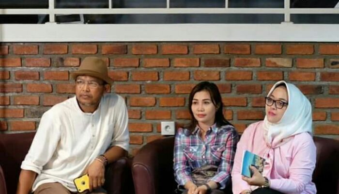 Tirah KB, Siap Kawal Pembentukan Komunitas Buku