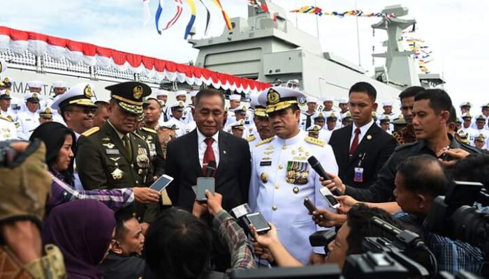 KRI RE Martadinata-331 Perkuat Pertahanan dan Keamanan Laut Indonesia