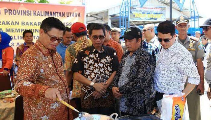 Bakar Ikan Massal Meriahkan HUT ke 4 Kaltara