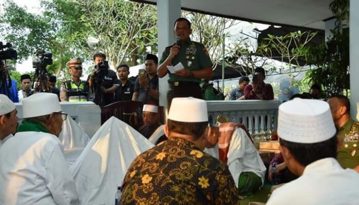 Panglima TNI: Para Kyai dan Ulama Turut Berperan Aktif  Berjuang Merebut Kemerdekaan