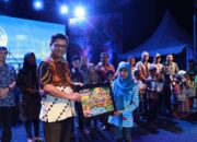 Gubernur Irianto Buka Panggung Hiburan Rakyat