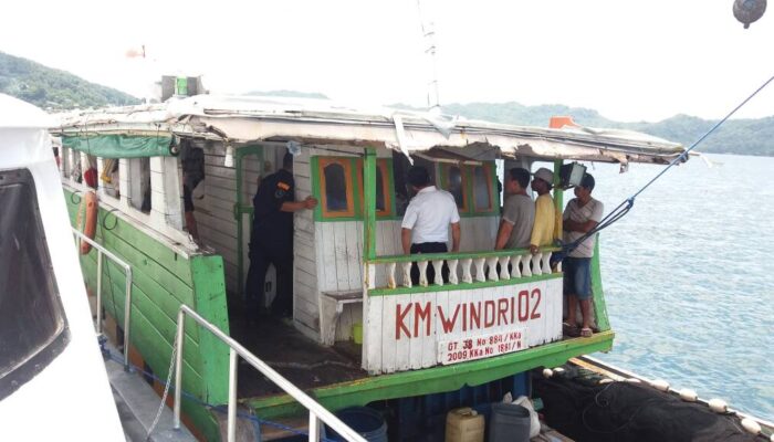 Bakamla RI Tangkap Dua Kapal Tanpa Dokumen   