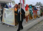 Pawai Budaya Peringatan Hari Kartini 2017 Desa Wahau Baru