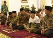 Presiden Joko Widodo Buka Puasa Bersama Para Menteri
