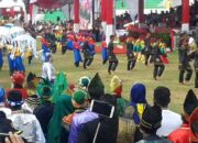 Tarian Massal Meriahkan Pembukaan Penas KTNA XV 