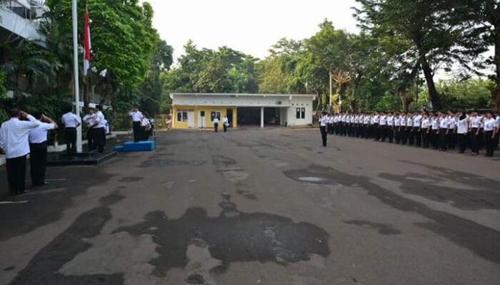 Kobarkan Semangat Kebangkitan Nasional, Bakamla RI Upacara di Gedung Perintis Kemerdekaan