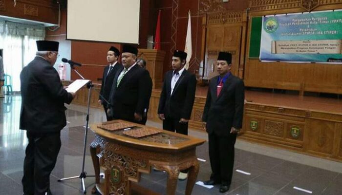 Pengurus Yayasan Pendidikan Kutai Timur Dikukuhkan Bersamaan  Pelantikan Ikatan Alumni Stiper