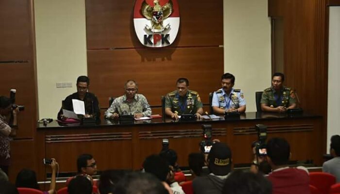 Polisi Militer Tetapkan Tiga Oknum TNI Tersangka Pengadaan Helikopter AW 101   