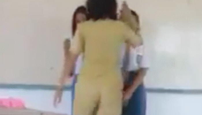 Mendikbud soal Video Penamparan 4 Siswi di Kelas: Guru Harus Sabar