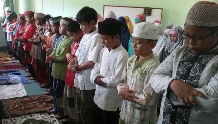 SD YPPSB 3 Adakan Pesantren Ramadhan
