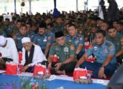 Panglima TNI Buka Puasa Bersama Ribuan Masyarakat Jawa Timur