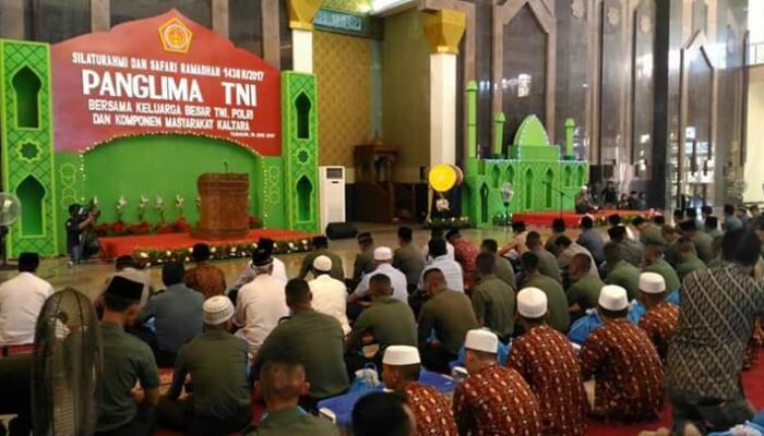 Prajurit TNI Harus Dekat Dengan Rakyat