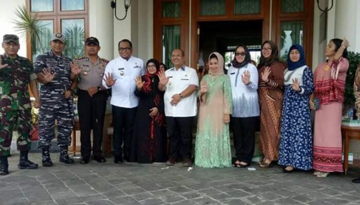 Bupati Kutim Ismunandar Adakan Open House di Rumah Jabatan