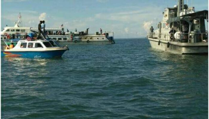 Kapal KM Tawindo II Terbakar, Bakamla RI Selamatkan ABK dan Penumpang