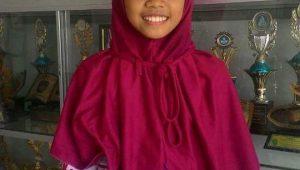 Safrina Auliya Maruni Juarai Lomba Menggambar Poster Dinas Lingkungan Hidup Kutim