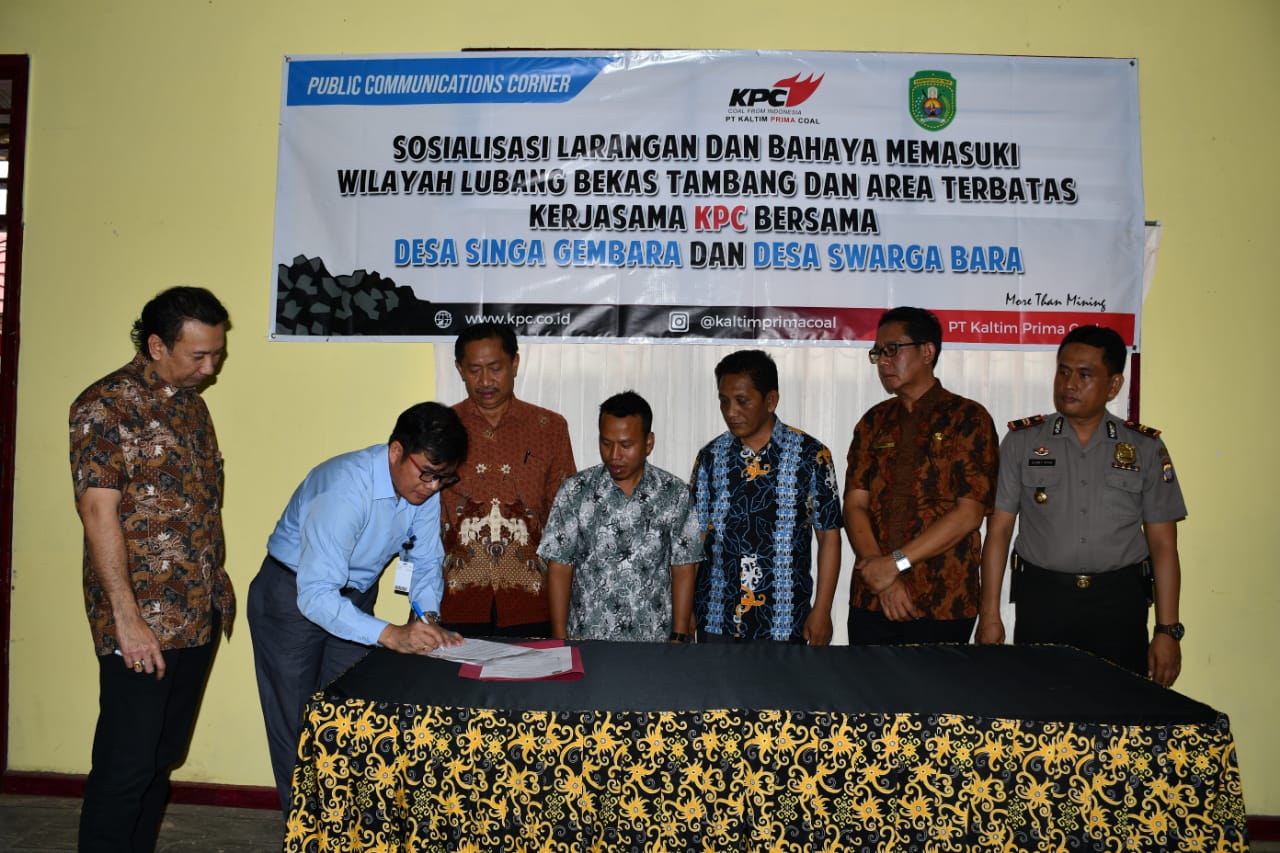 lubang bekas tambang kpc