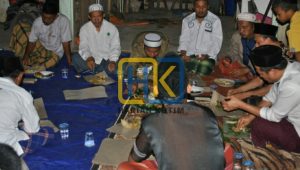 Tradisi Syukuran Warga Gang Musholla Dalam RT 50 Saat Menyambut Tahun Baru Islam