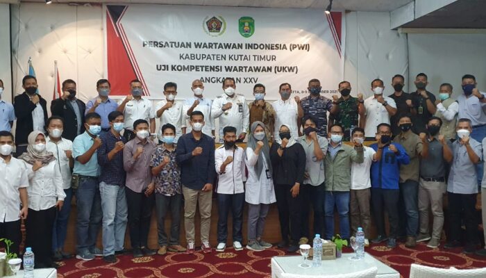 UKW Ke-2 PWI Kutim Ditutup, 17 Peserta Dinyatakan Kompeten