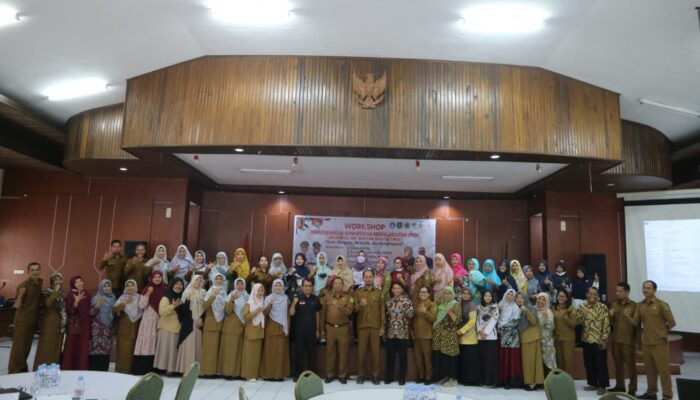 Workshop PKB SMPN 5 Sangatta Utara, Ilham: Guru Harus Sadar Hidup di Era Teknologi