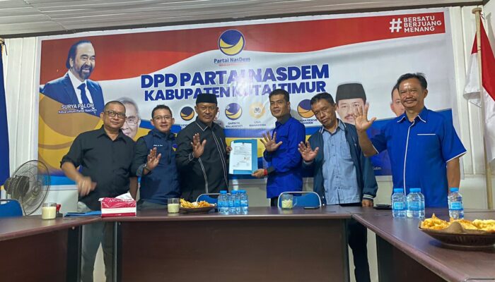 Hendra Hapri Hardi Resmi Mendaftar Sebagai Bacaleg Nasdem Dapil 5 Sangsaka